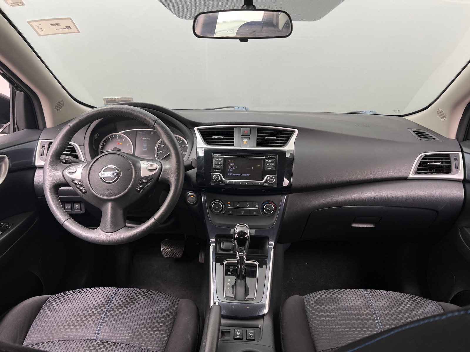 Thumbnail: 2017 Nissan Sentra - 3