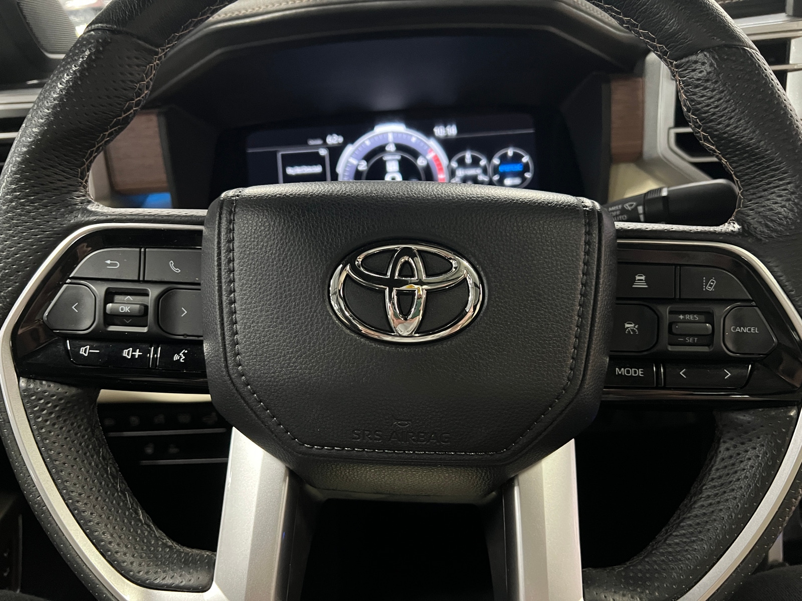 Thumbnail: 2023 Toyota Tundra - 4