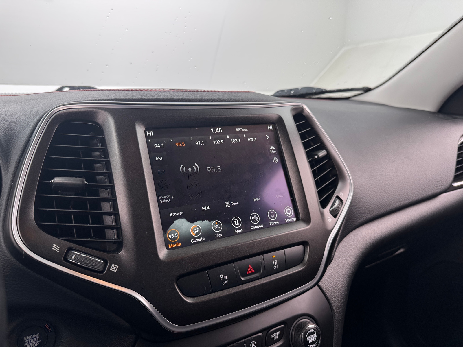 Thumbnail: 2021 Jeep Cherokee - 4