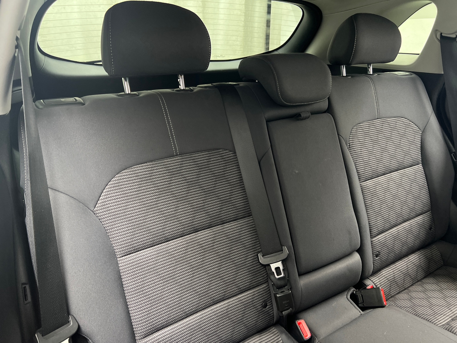 Thumbnail: 2018 Kia Niro - 6