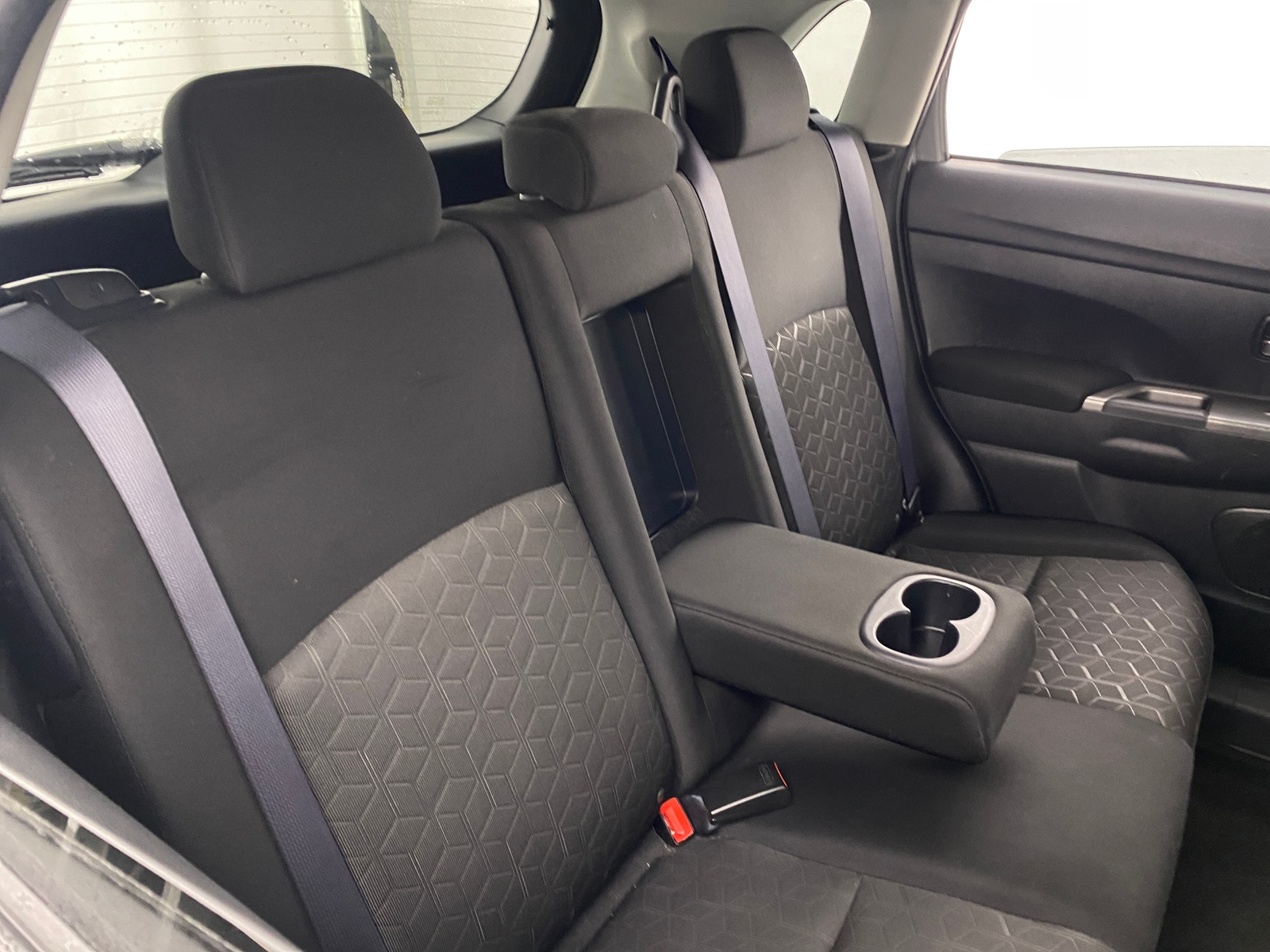 Thumbnail: 2021 Mitsubishi Outlander Sport - 6