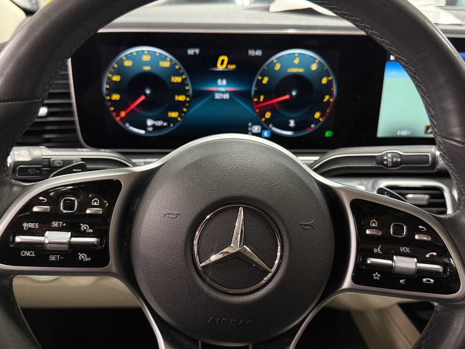 Thumbnail: 2020 Mercedes-Benz GLE - 4