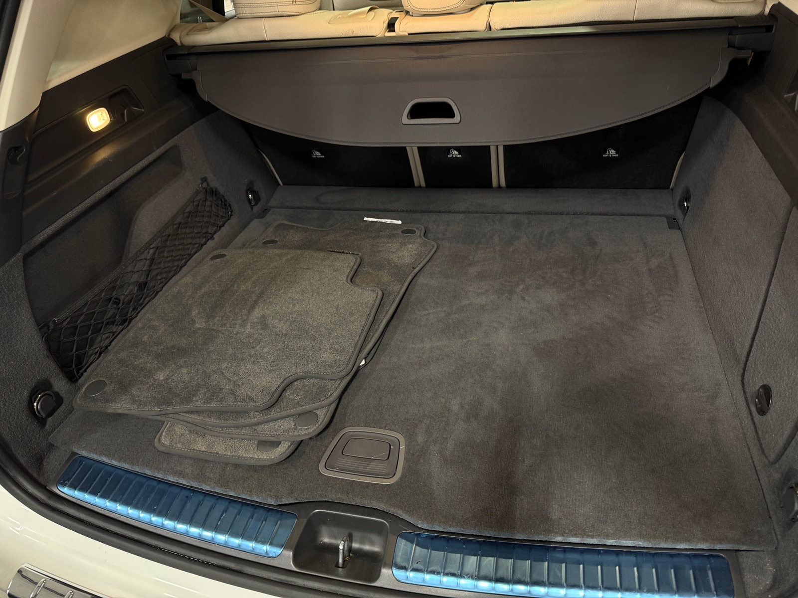 Thumbnail: 2020 Mercedes-Benz GLE - 6