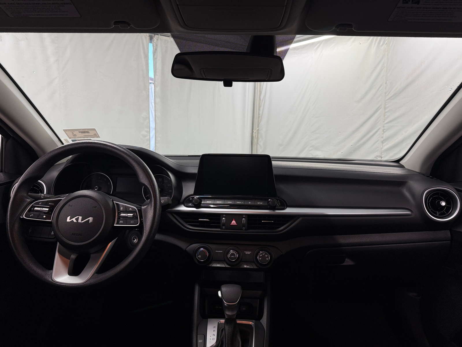 Thumbnail: 2024 Kia Forte - 3