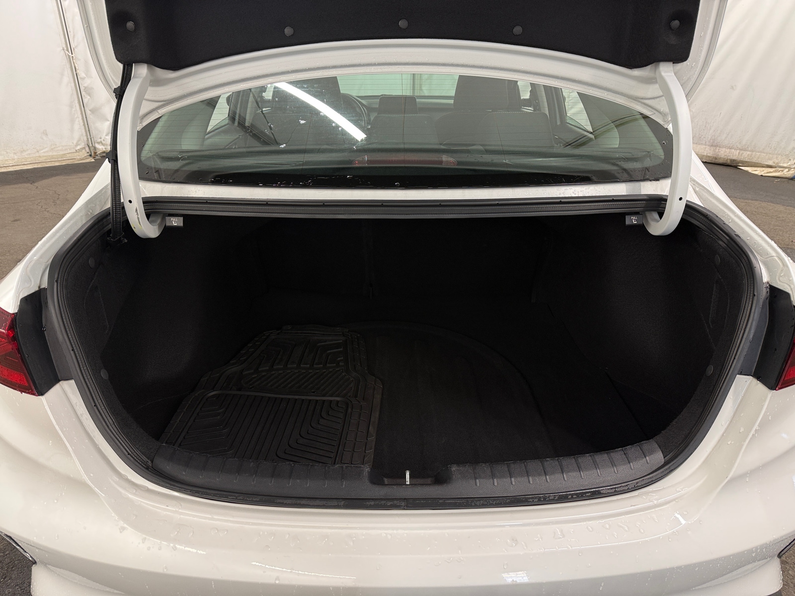 Thumbnail: 2024 Kia Forte - 7