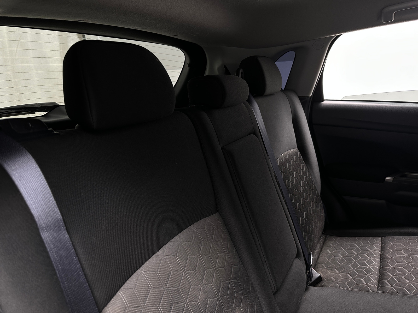 Thumbnail: 2021 Mitsubishi Outlander Sport - 6