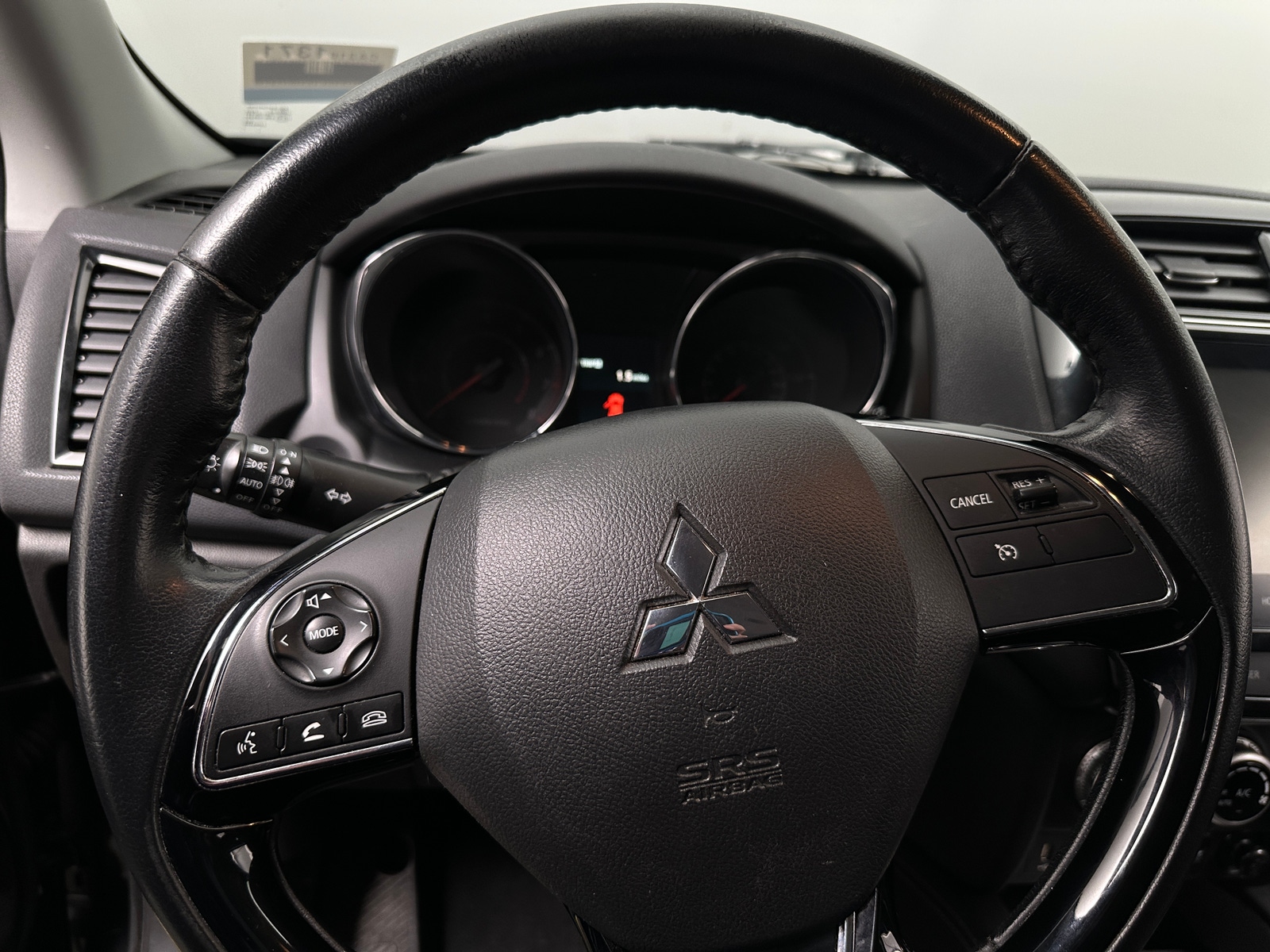 Thumbnail: 2021 Mitsubishi Outlander Sport - 5