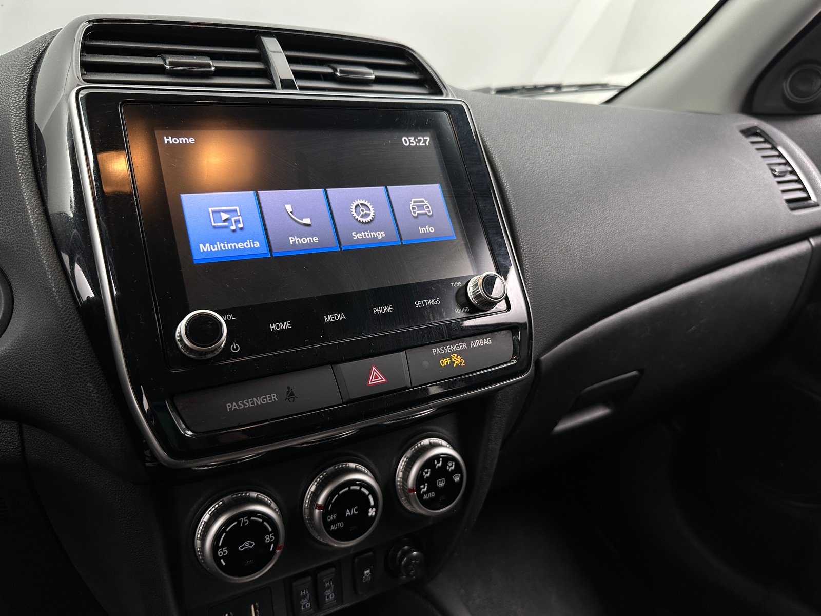 Thumbnail: 2021 Mitsubishi Outlander Sport - 4