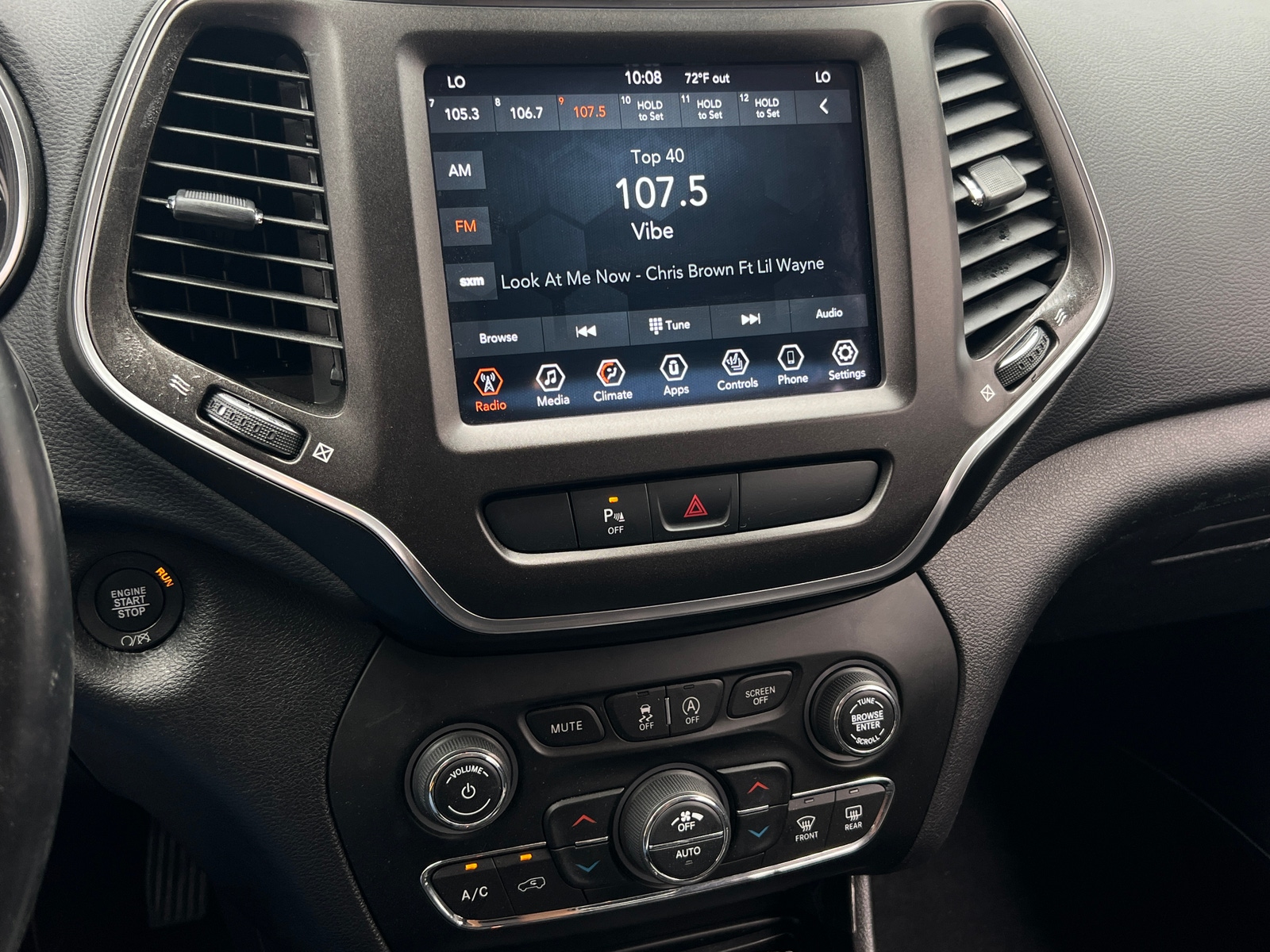 Thumbnail: 2020 Jeep Cherokee - 4