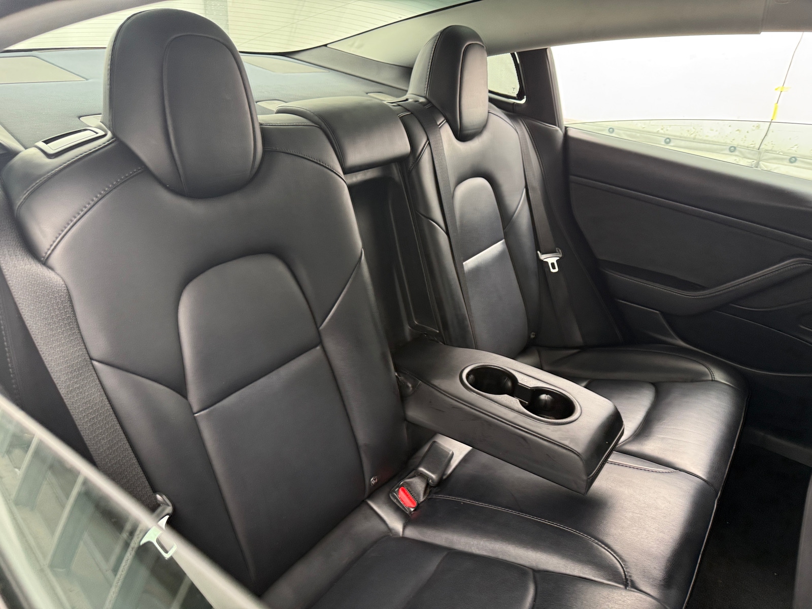 Thumbnail: 2021 Tesla Model 3 - 4