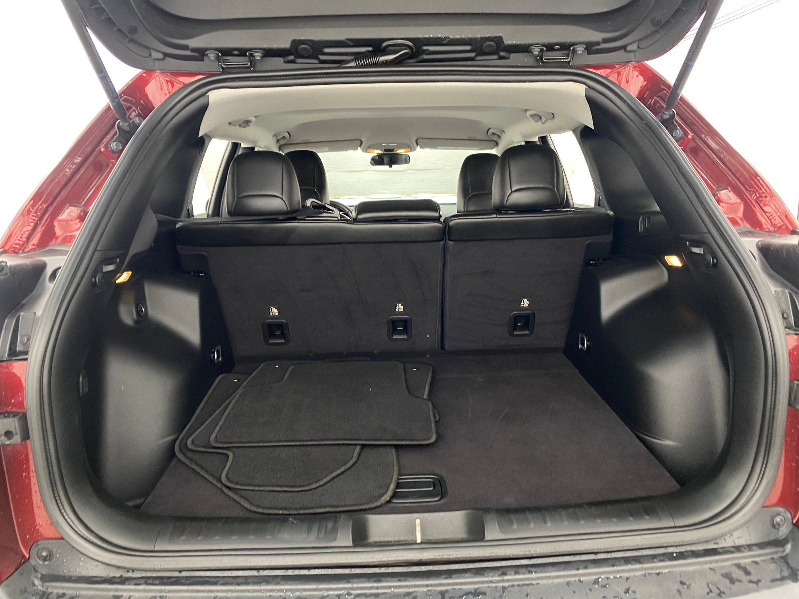 Thumbnail: 2019 Jeep Cherokee - 6