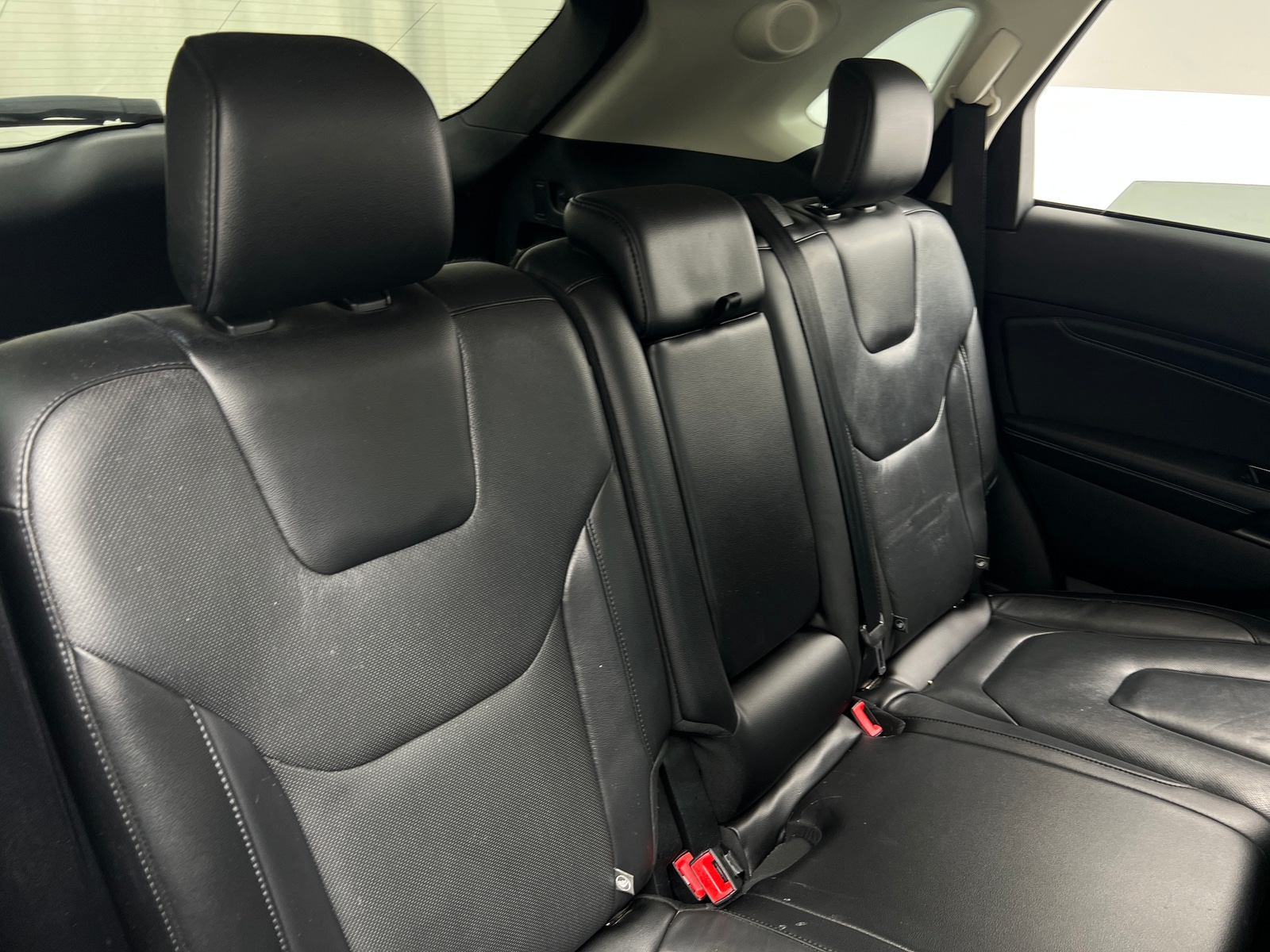 Thumbnail: 2020 Ford Edge - 5