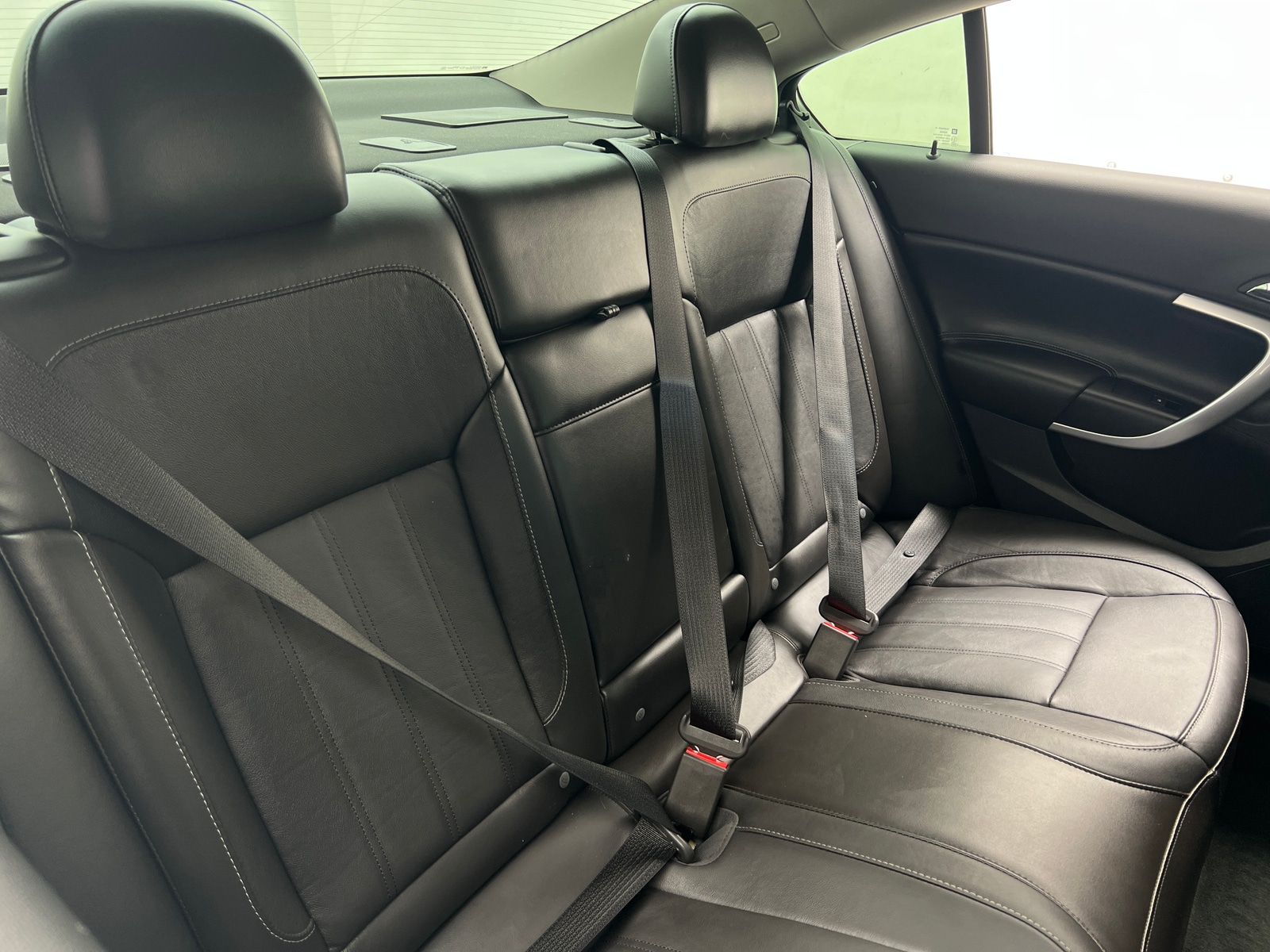 Thumbnail: 2017 Buick Regal - 5