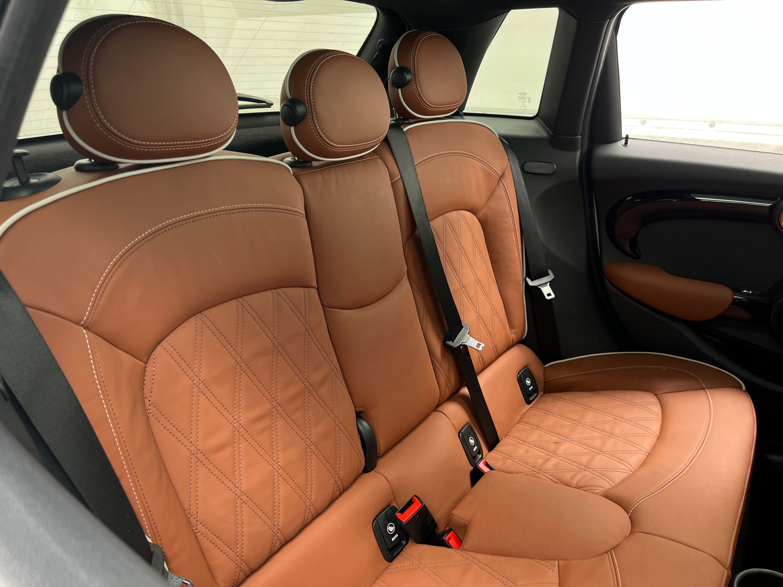 Thumbnail: 2021 MINI Cooper Hardtop - 5