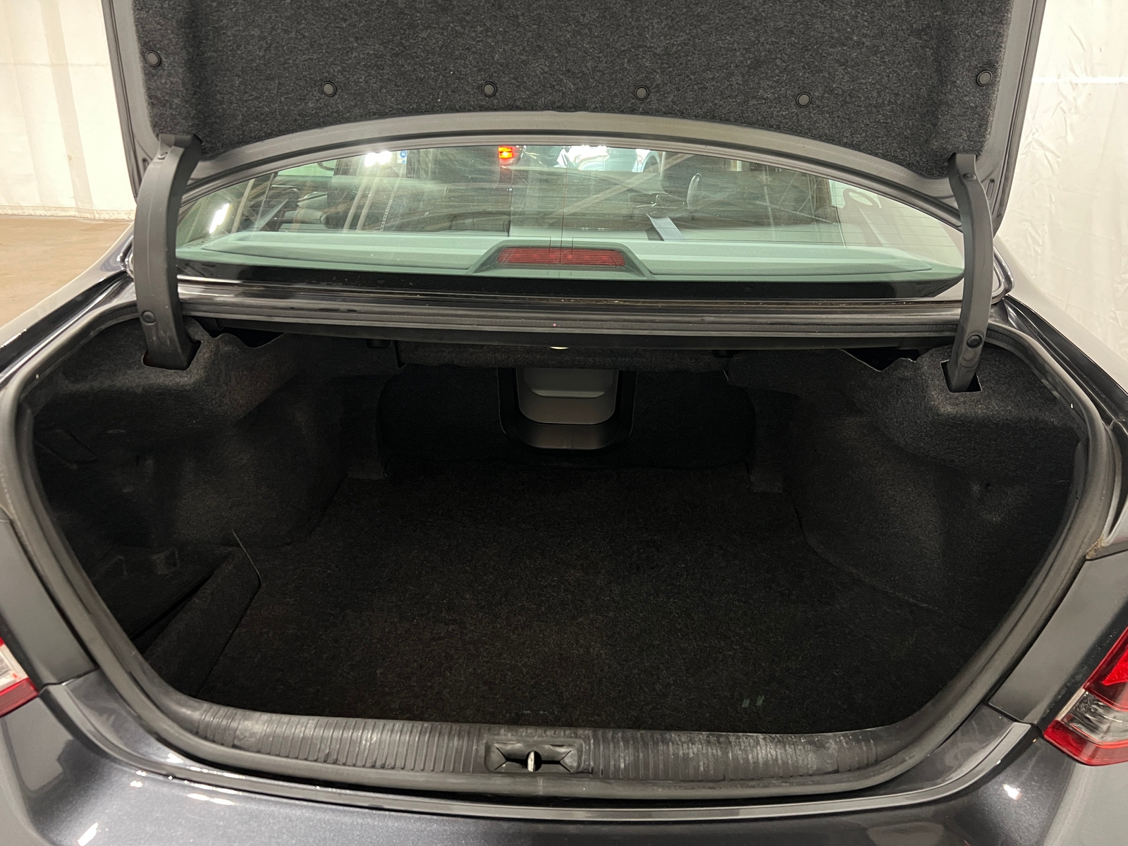 Thumbnail: 2010 Toyota Avalon - 6