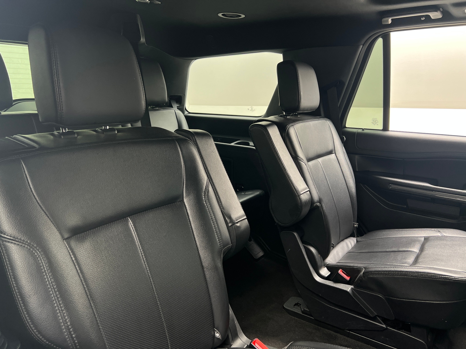 Thumbnail: 2021 Ford Expedition - 6