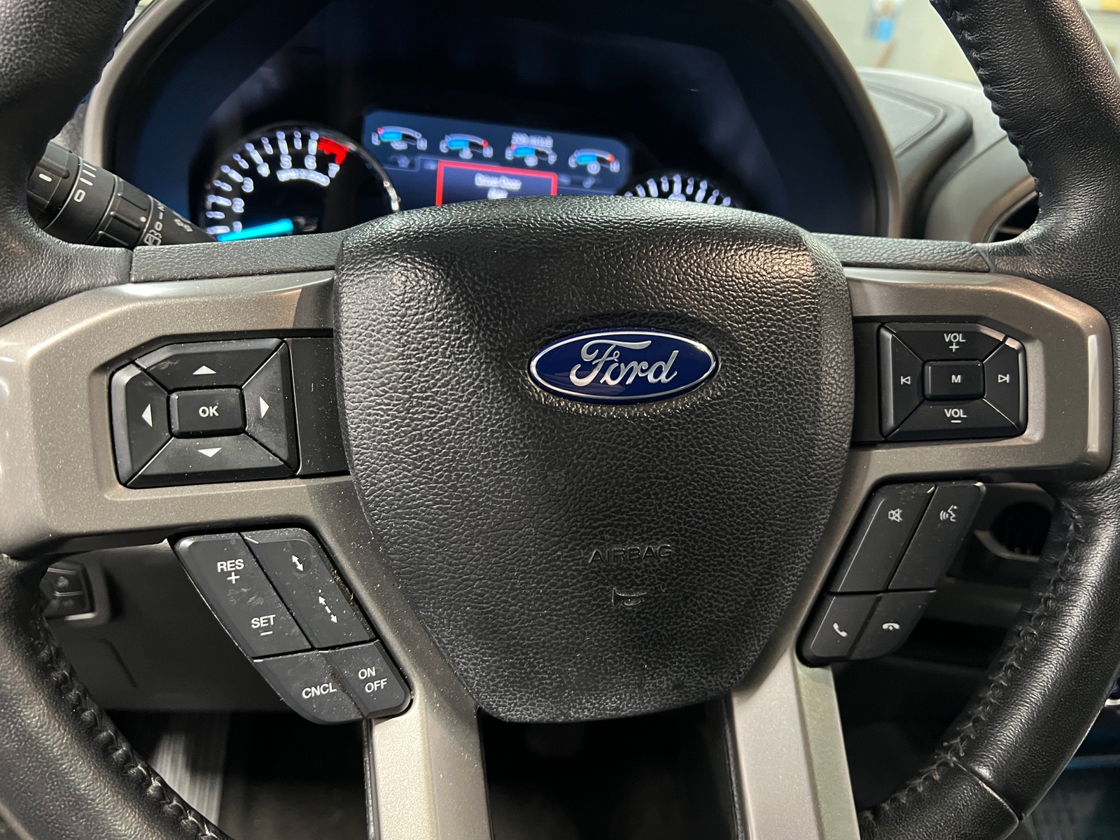 Thumbnail: 2021 Ford Expedition - 5