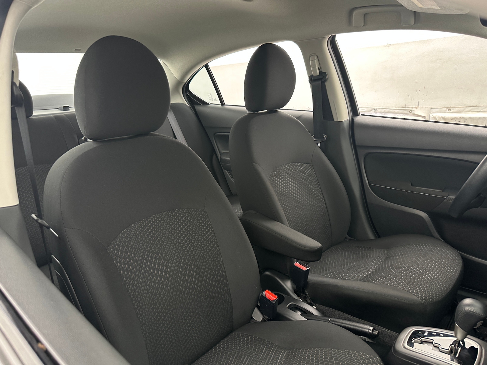 Thumbnail: 2024 Mitsubishi Mirage G4 - 2