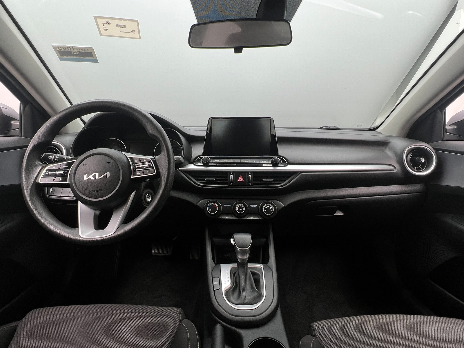 Thumbnail: 2023 Kia Forte - 3