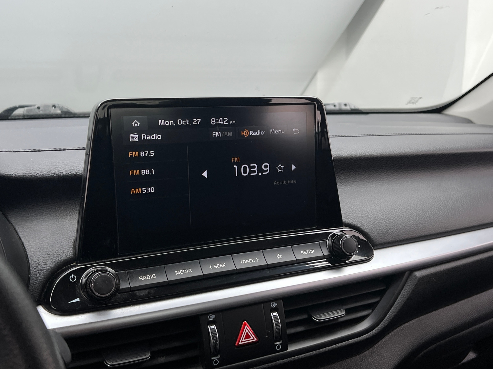 Thumbnail: 2023 Kia Forte - 4