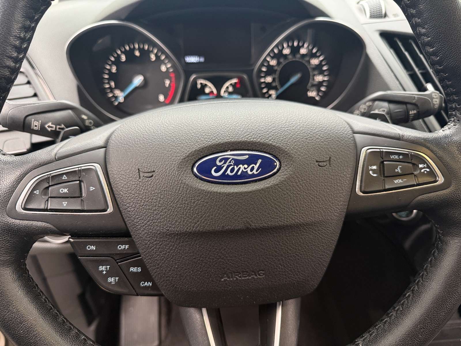 Thumbnail: 2017 Ford Escape - 4