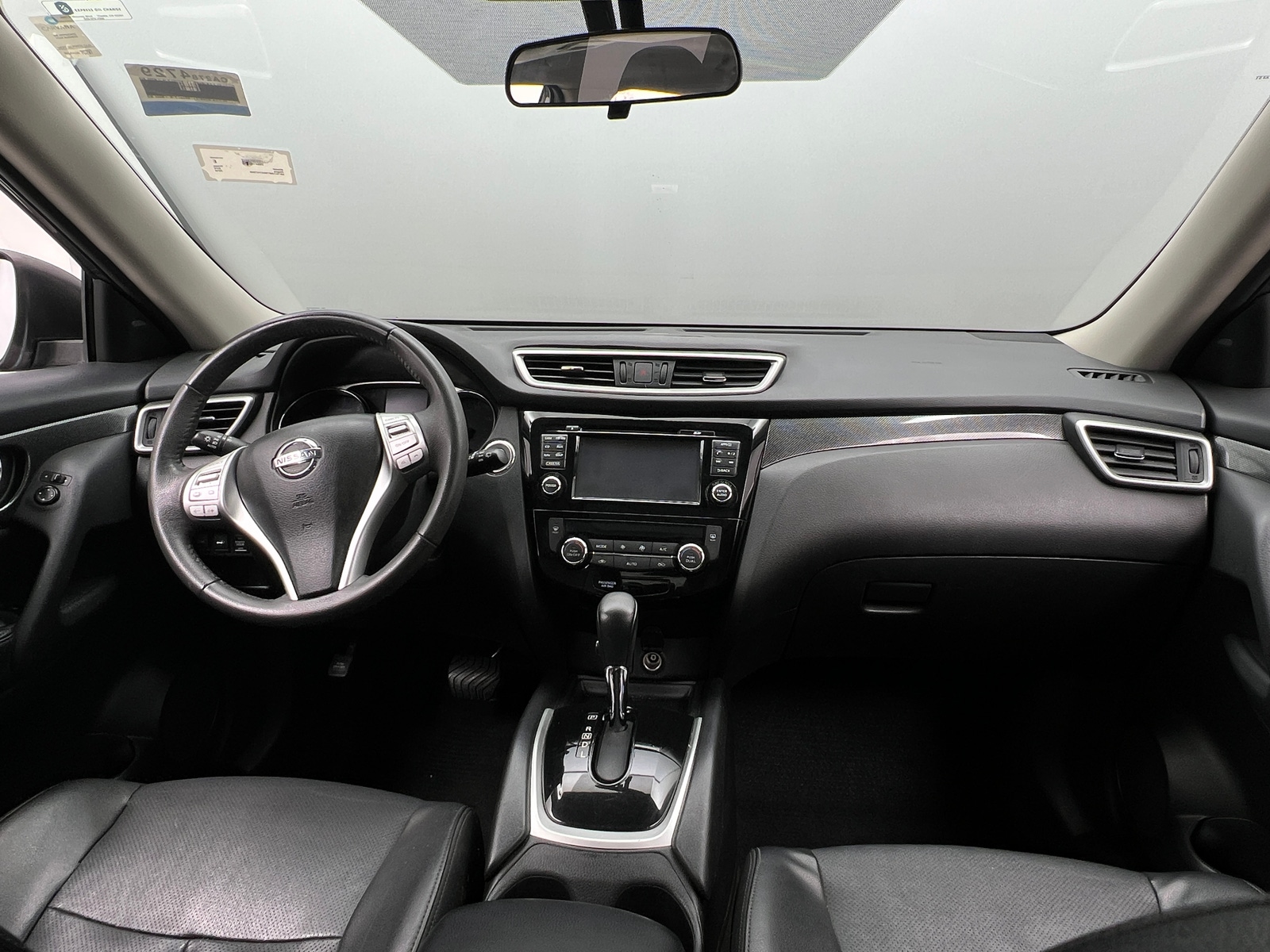 Thumbnail: 2016 Nissan Rogue - 2