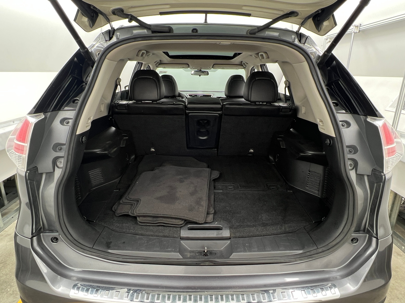 Thumbnail: 2016 Nissan Rogue - 6