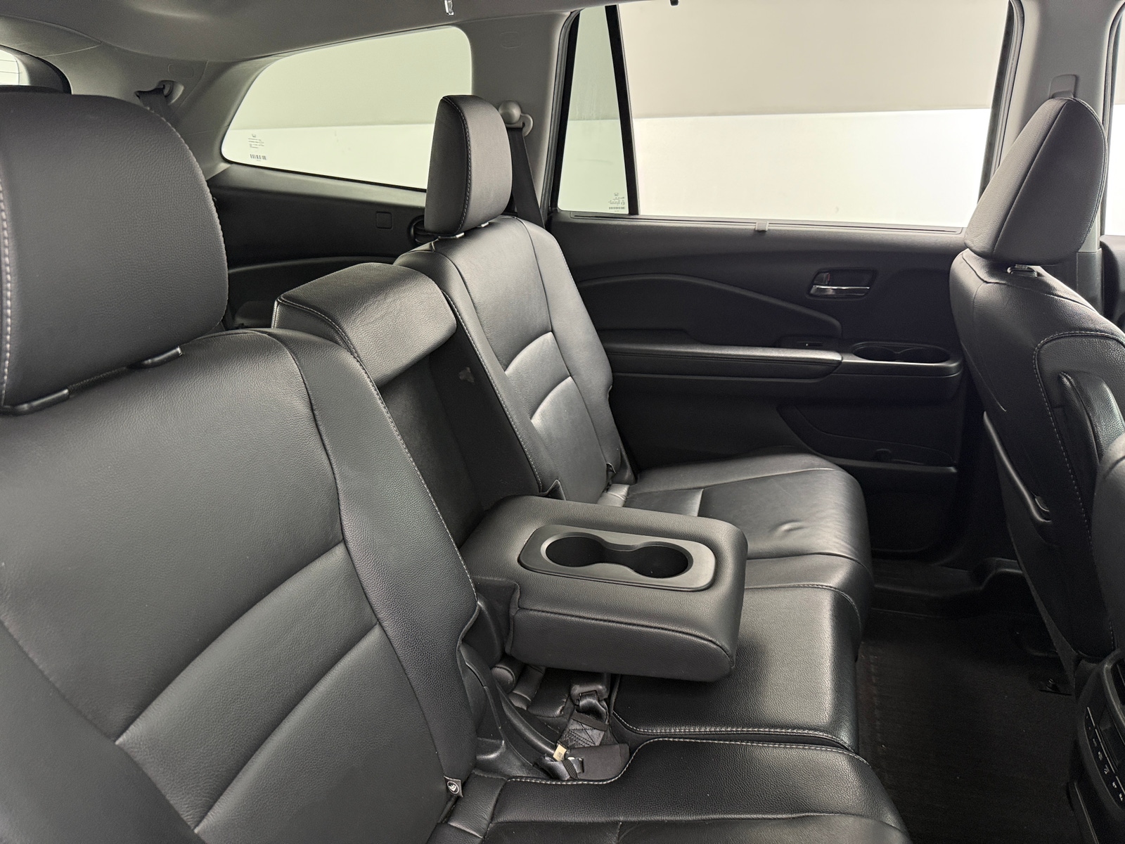 Thumbnail: 2019 Honda Pilot - 5