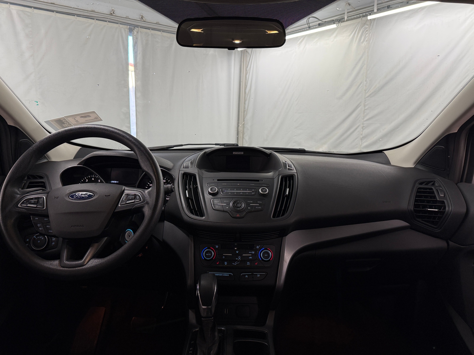 Thumbnail: 2018 Ford Escape - 3