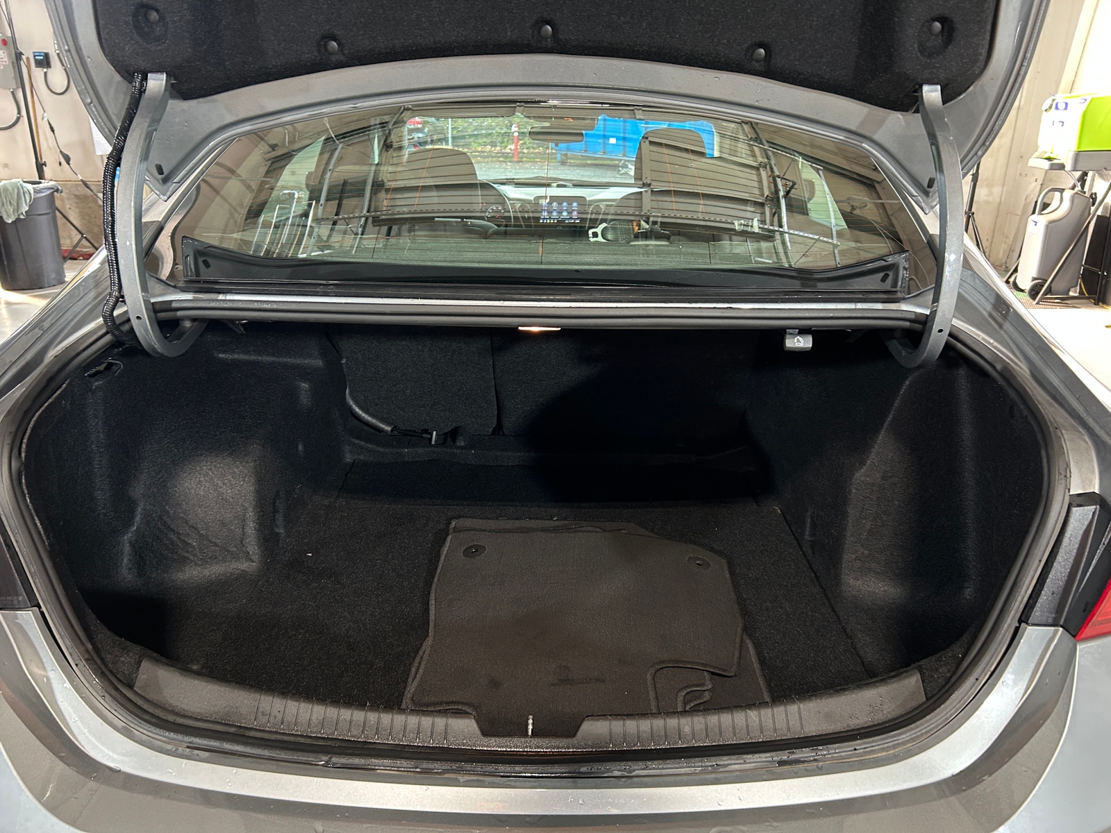 Thumbnail: 2024 Chevrolet Malibu - 7