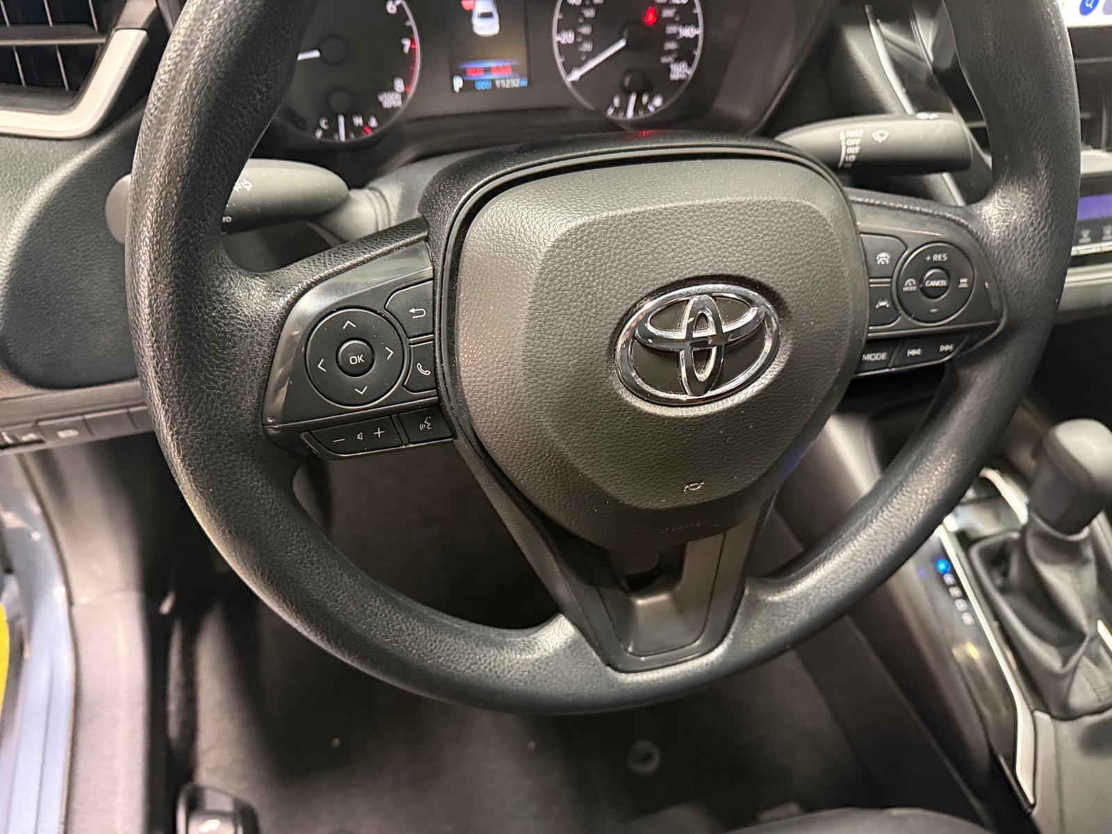 Thumbnail: 2025 Toyota Corolla - 5