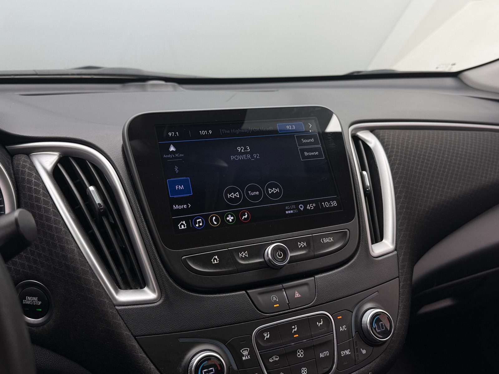 Thumbnail: 2024 Chevrolet Malibu - 4