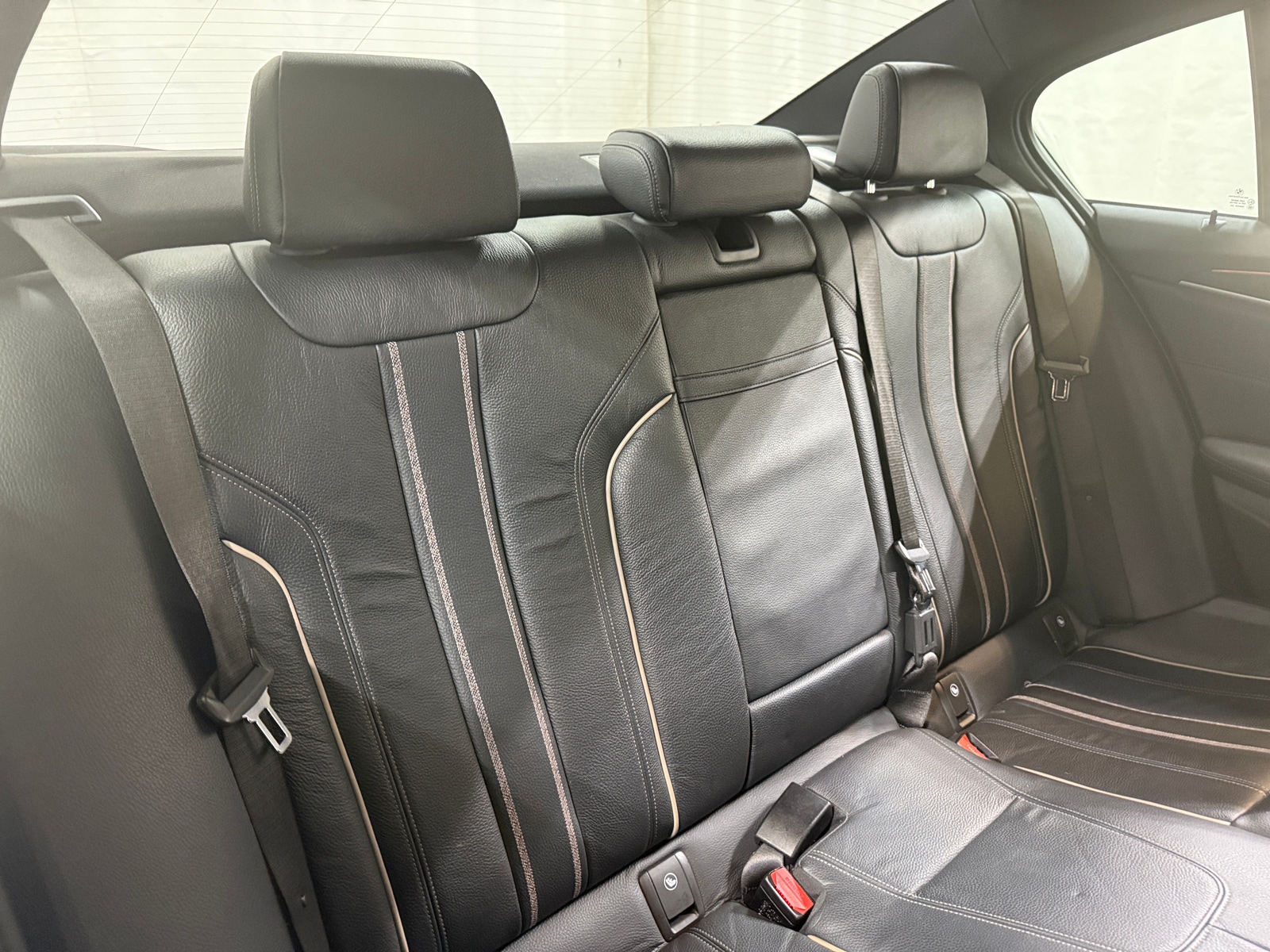 Thumbnail: 2017 BMW 5 Series - 5