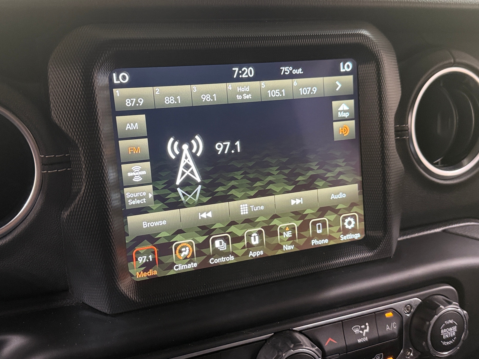 Thumbnail: 2023 Jeep Wrangler - 4