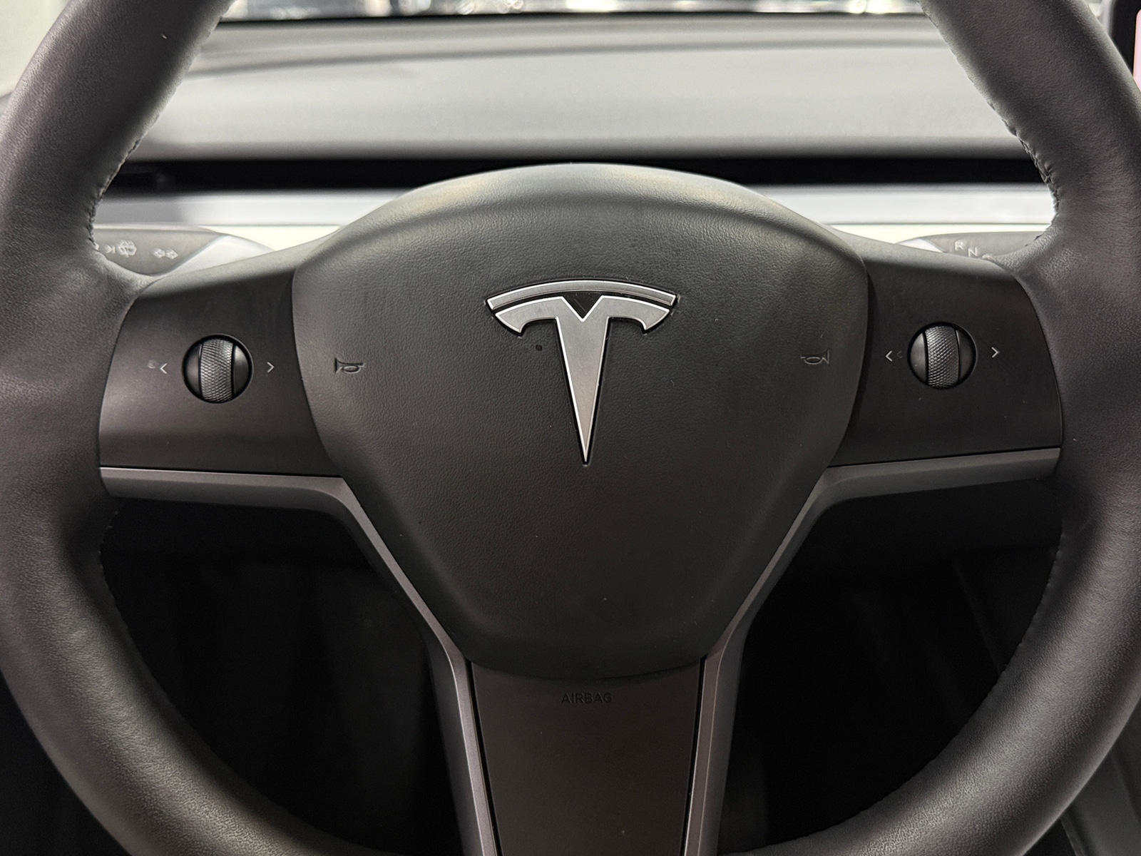 Thumbnail: 2023 Tesla Model Y - 4