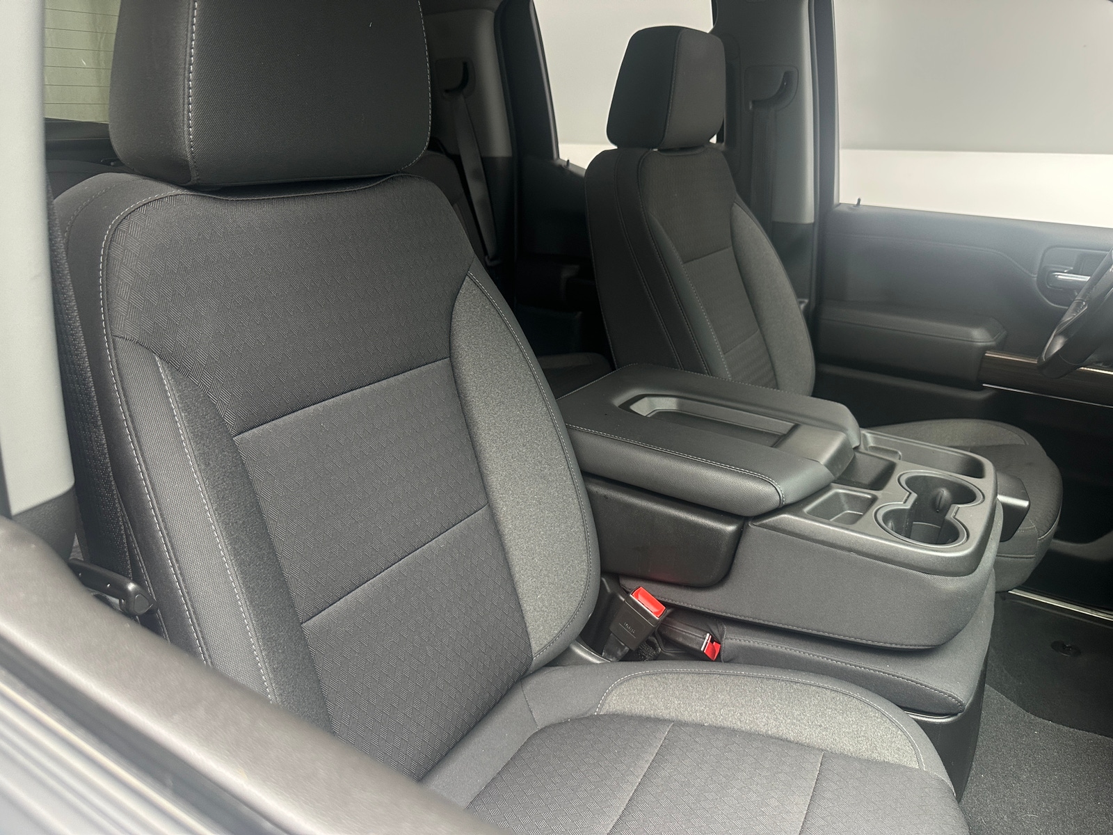 Thumbnail: 2020 Chevrolet Silverado 1500 - 2