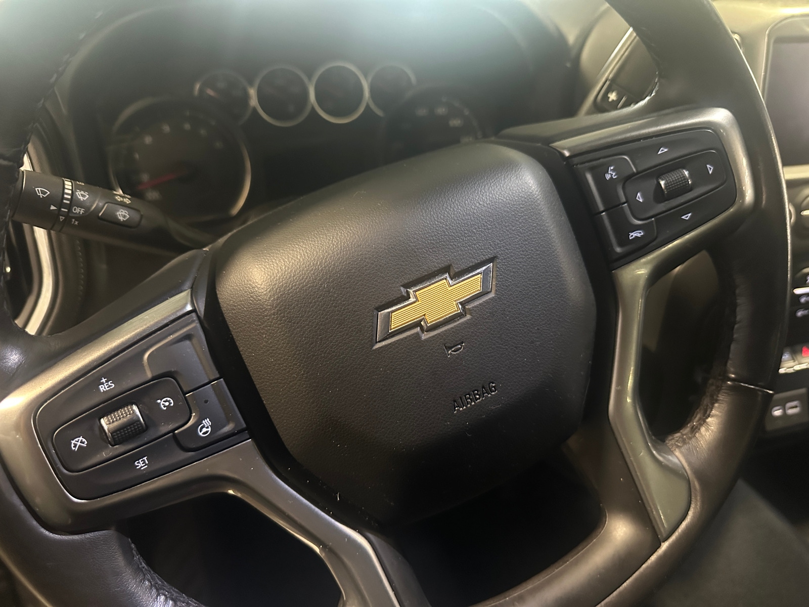 Thumbnail: 2020 Chevrolet Silverado 1500 - 5