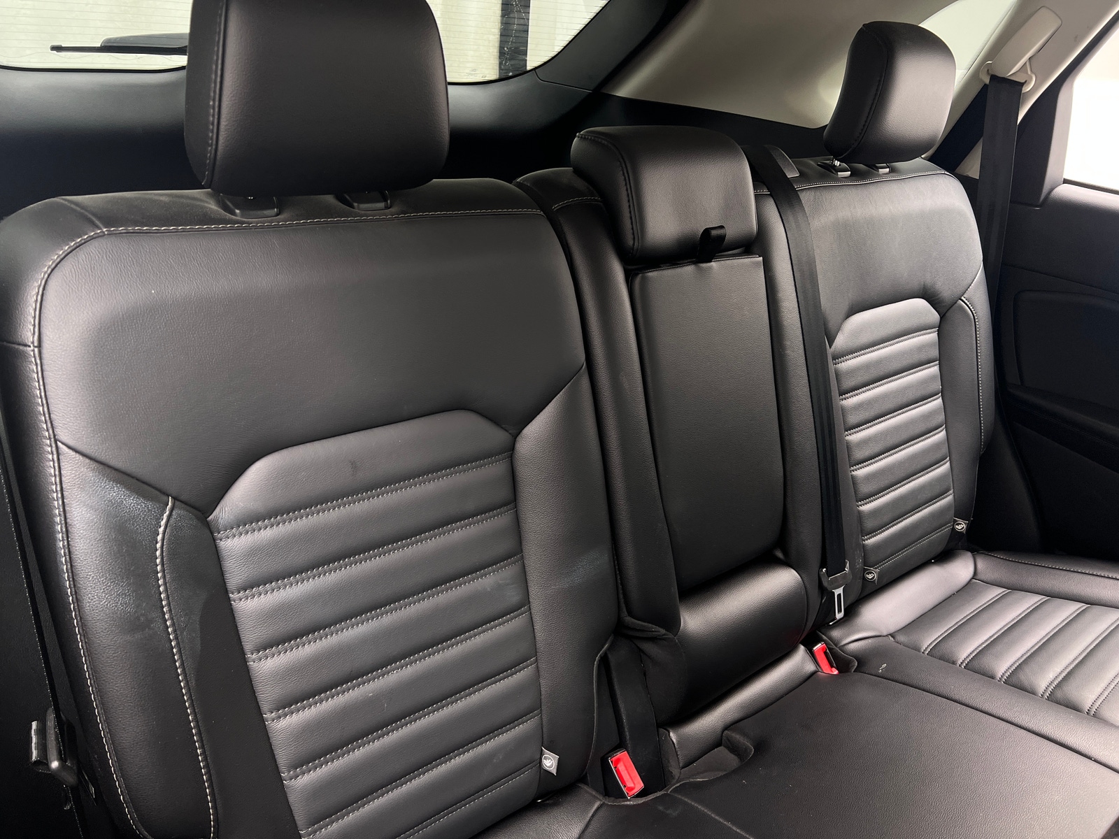 Thumbnail: 2017 Ford Edge - 5