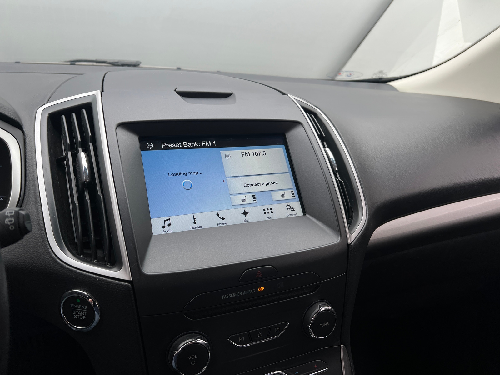 Thumbnail: 2017 Ford Edge - 3