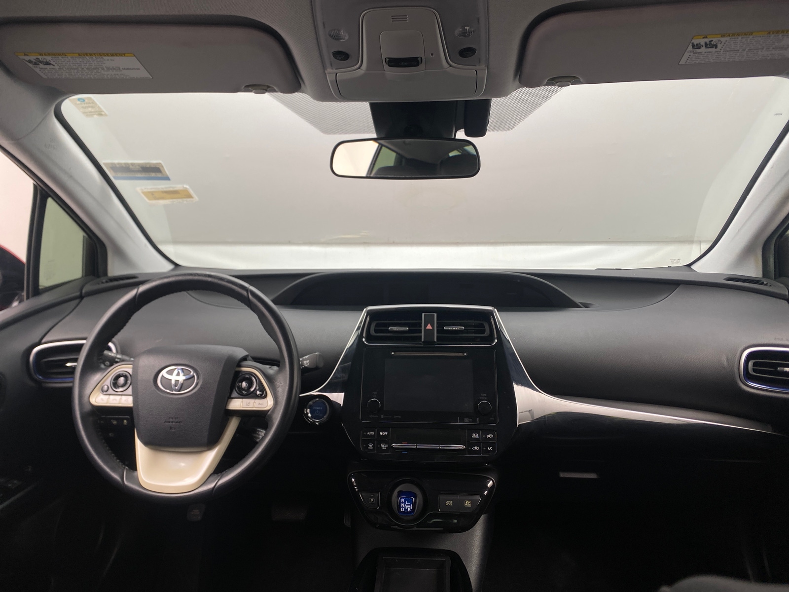 Thumbnail: 2018 Toyota Prius - 3