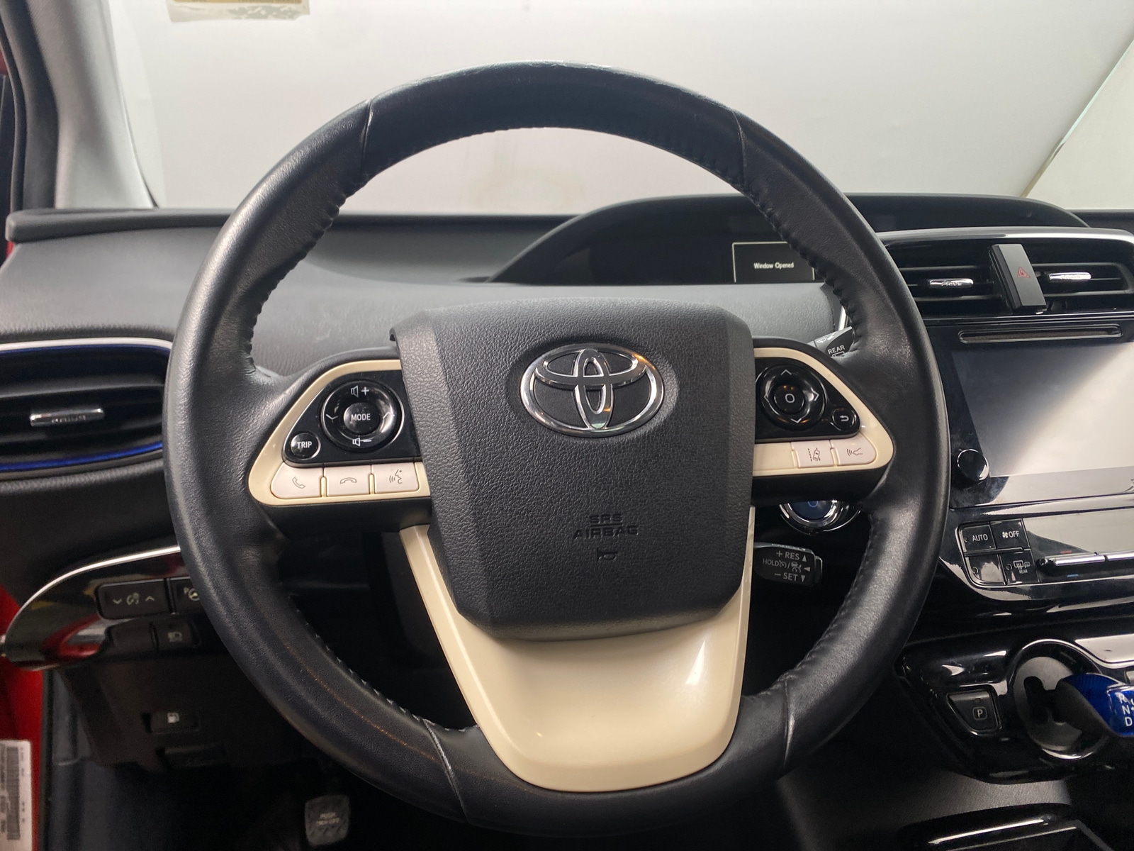 Thumbnail: 2018 Toyota Prius - 5