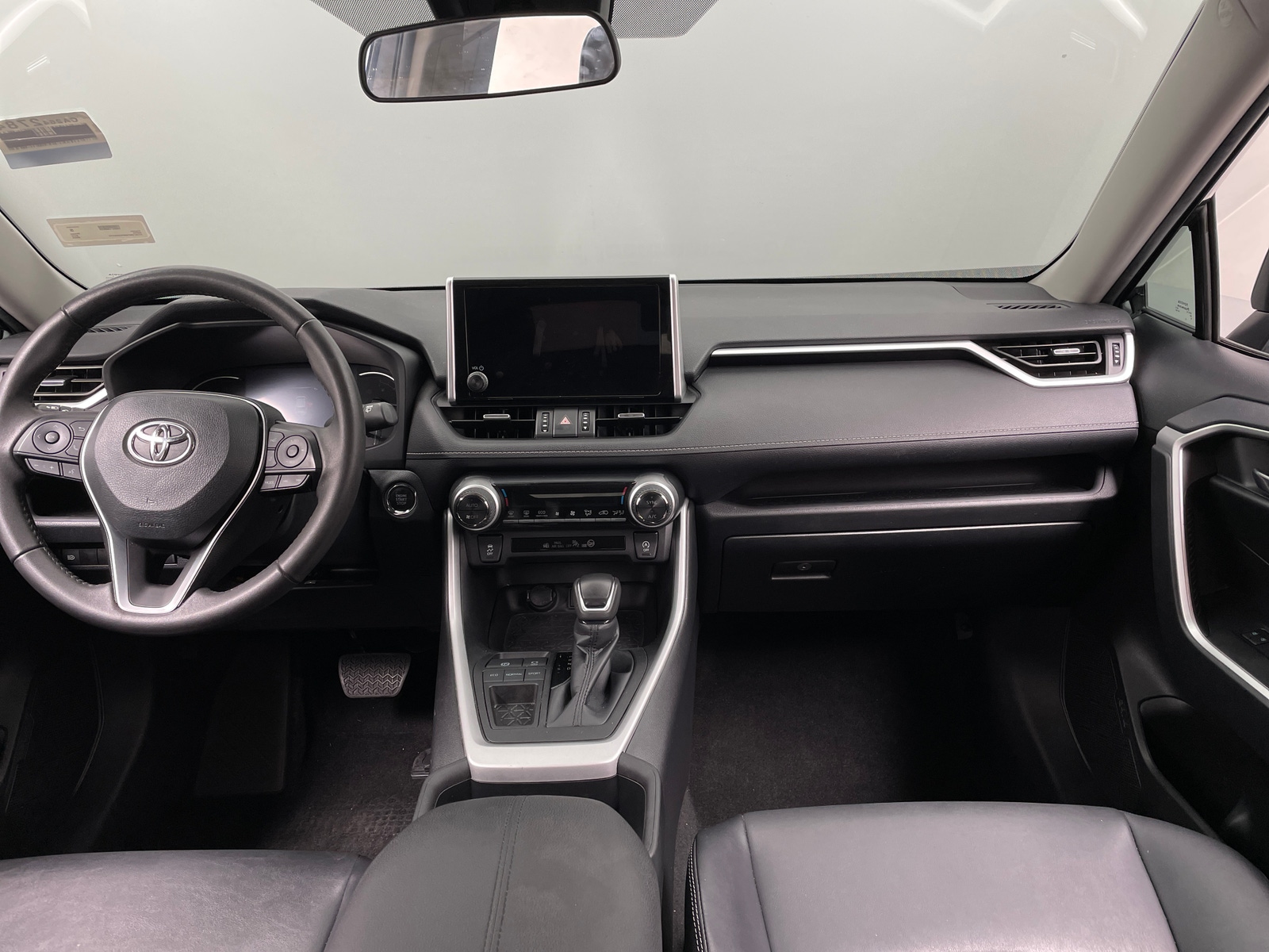 Thumbnail: 2023 Toyota RAV4 - 2