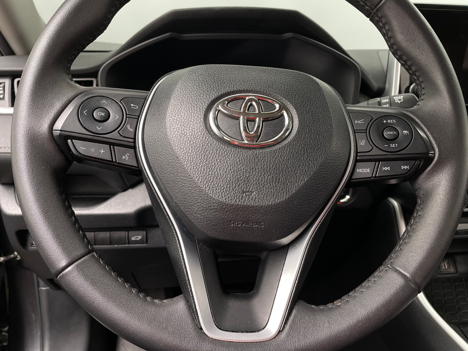 Thumbnail: 2023 Toyota RAV4 - 4