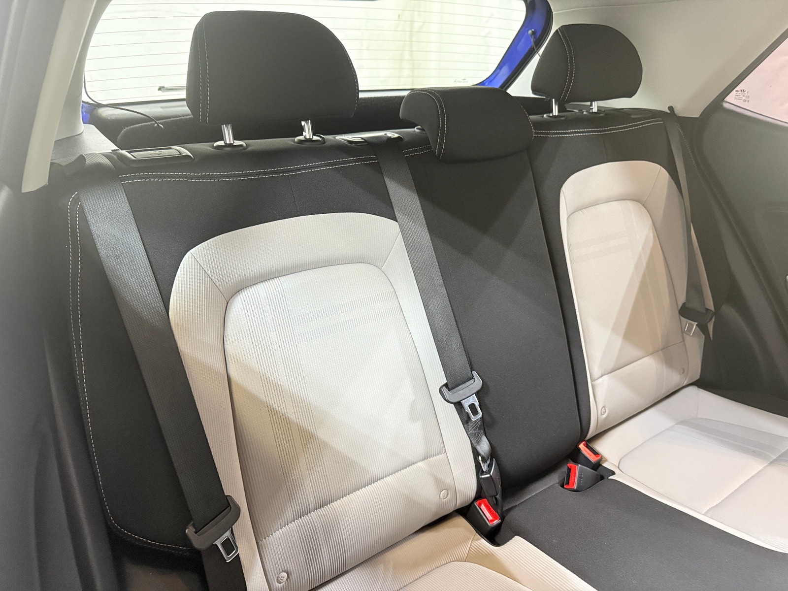 Thumbnail: 2023 Hyundai Venue - 6