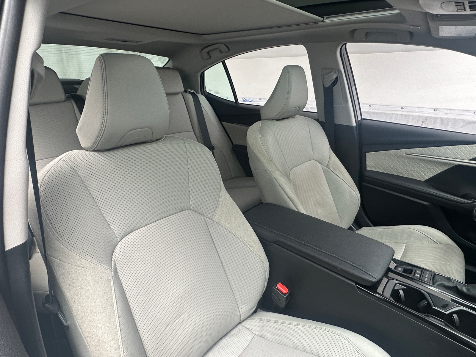 Thumbnail: 2025 Toyota Camry - 2