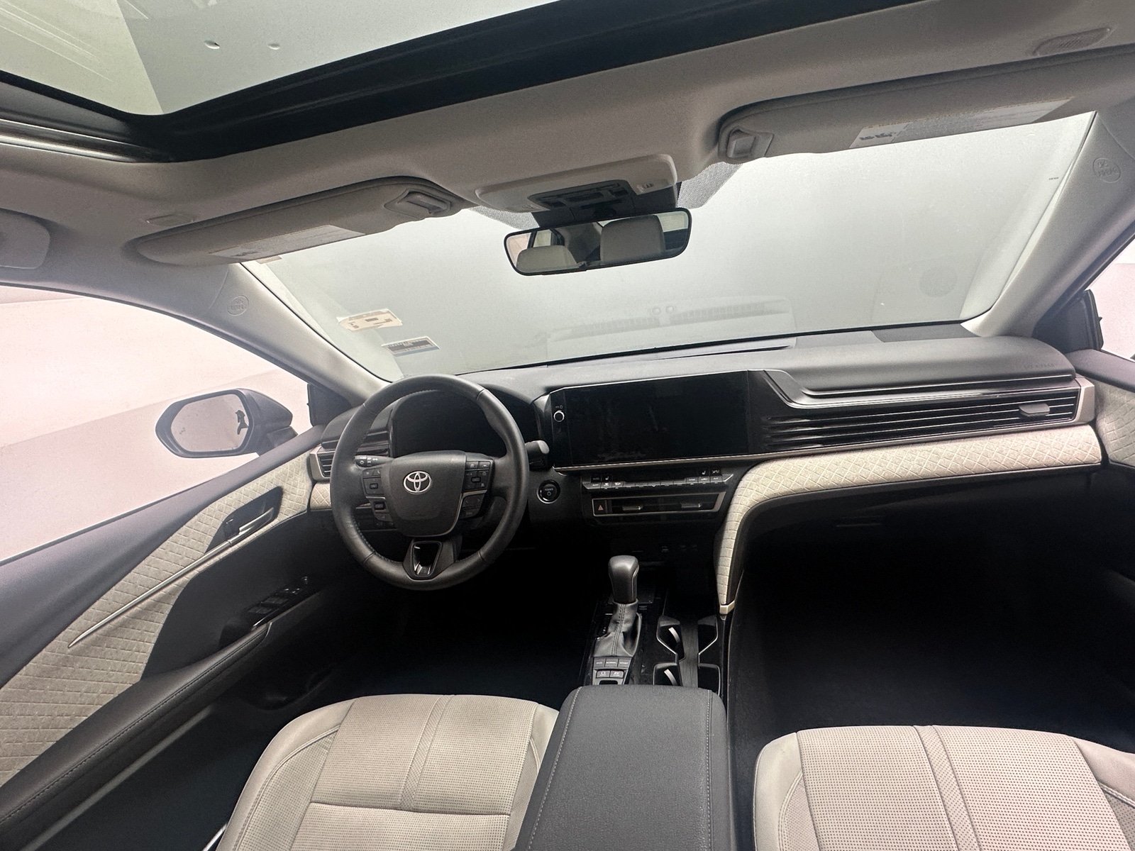 Thumbnail: 2025 Toyota Camry - 3