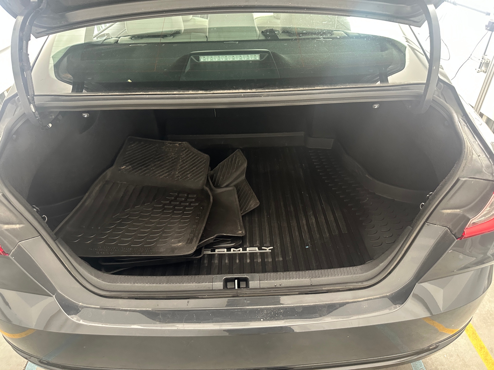 Thumbnail: 2025 Toyota Camry - 7