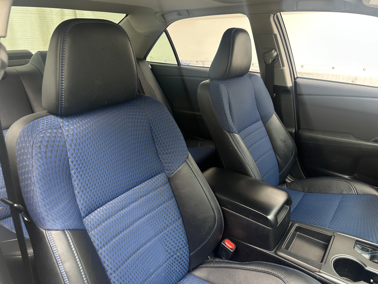 Thumbnail: 2016 Toyota Camry - 2