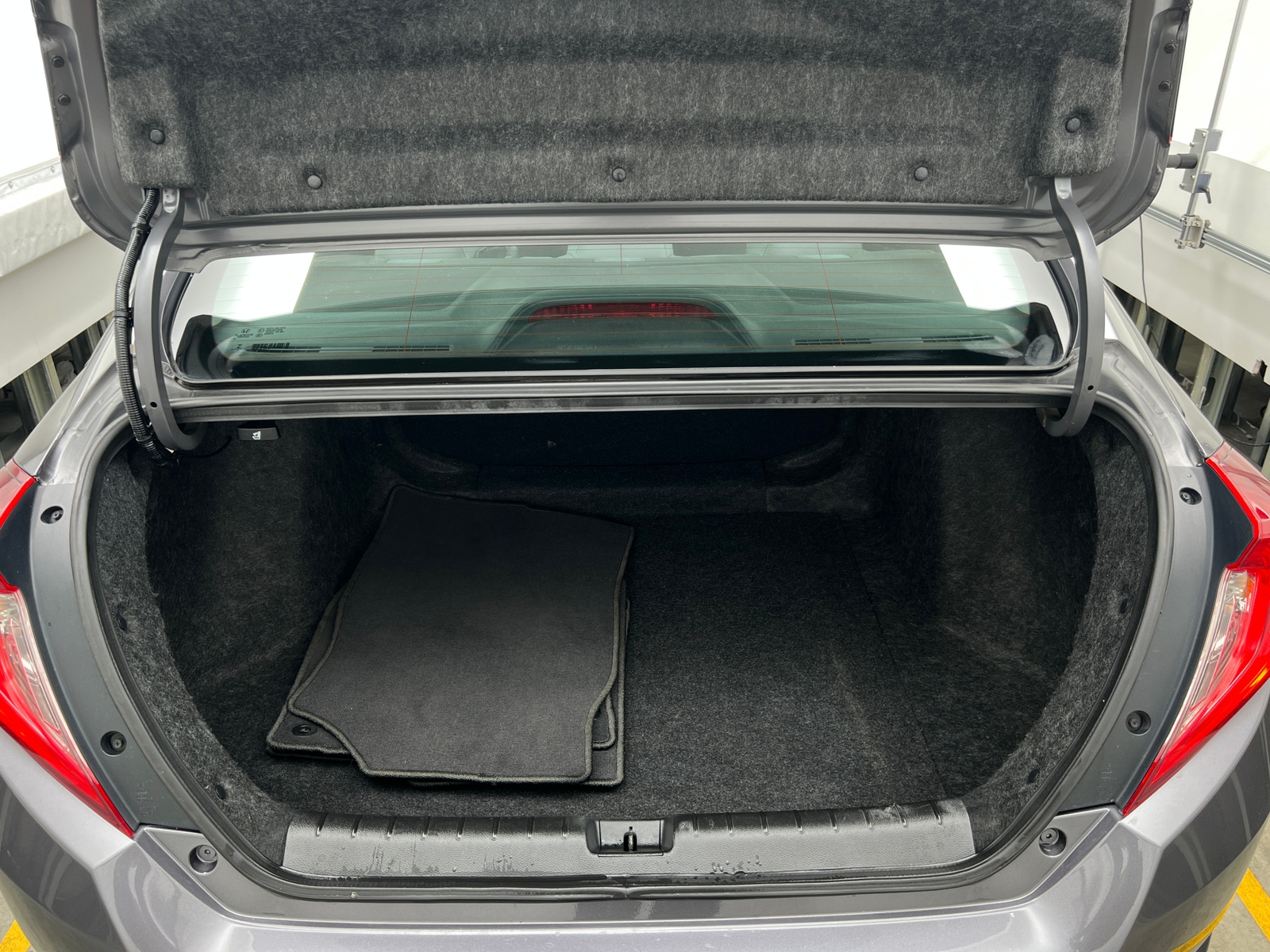 Thumbnail: 2016 Honda Civic - 7