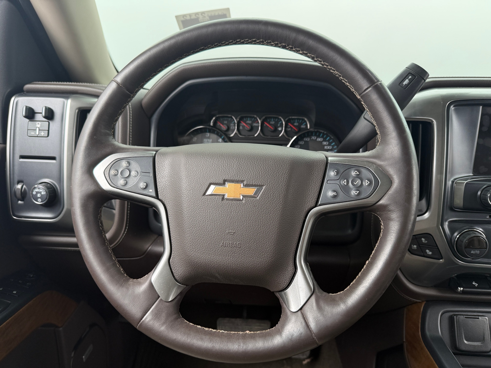 Thumbnail: 2018 Chevrolet Silverado 1500 - 4